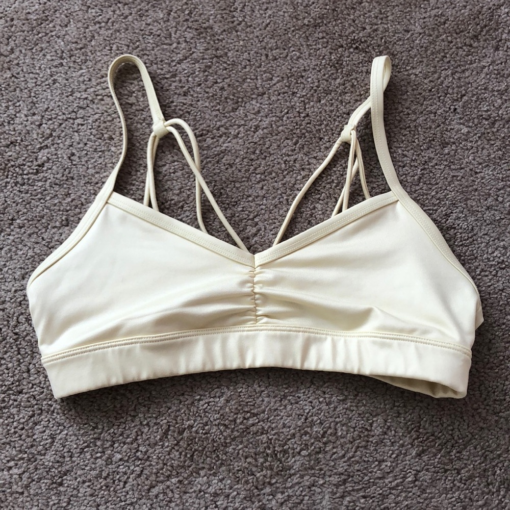 Alo yoga bra